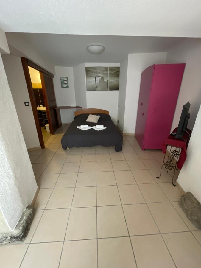 Hotel Le Campcardos Porta Esterno foto