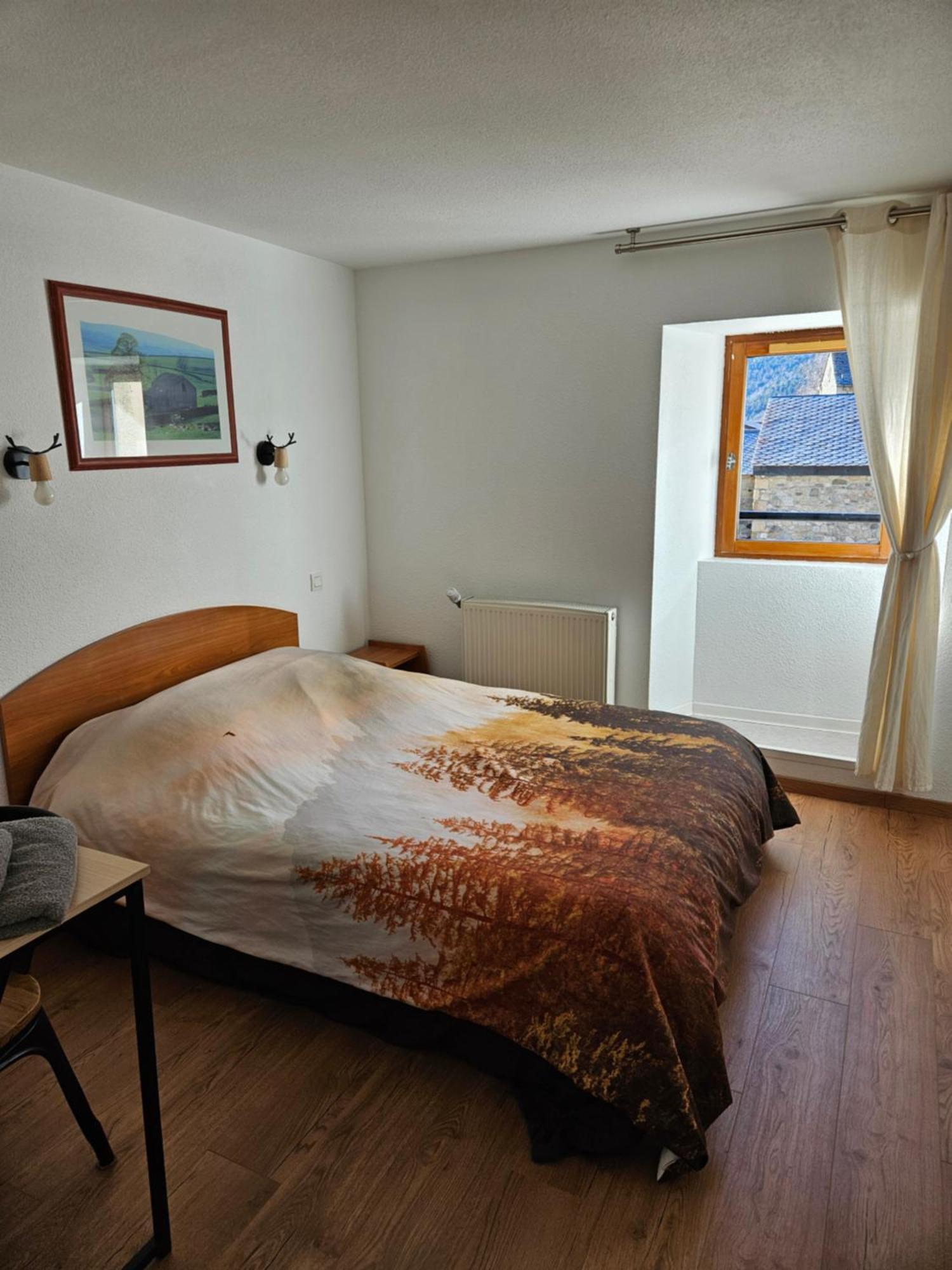 Hotel Le Campcardos Porta Esterno foto